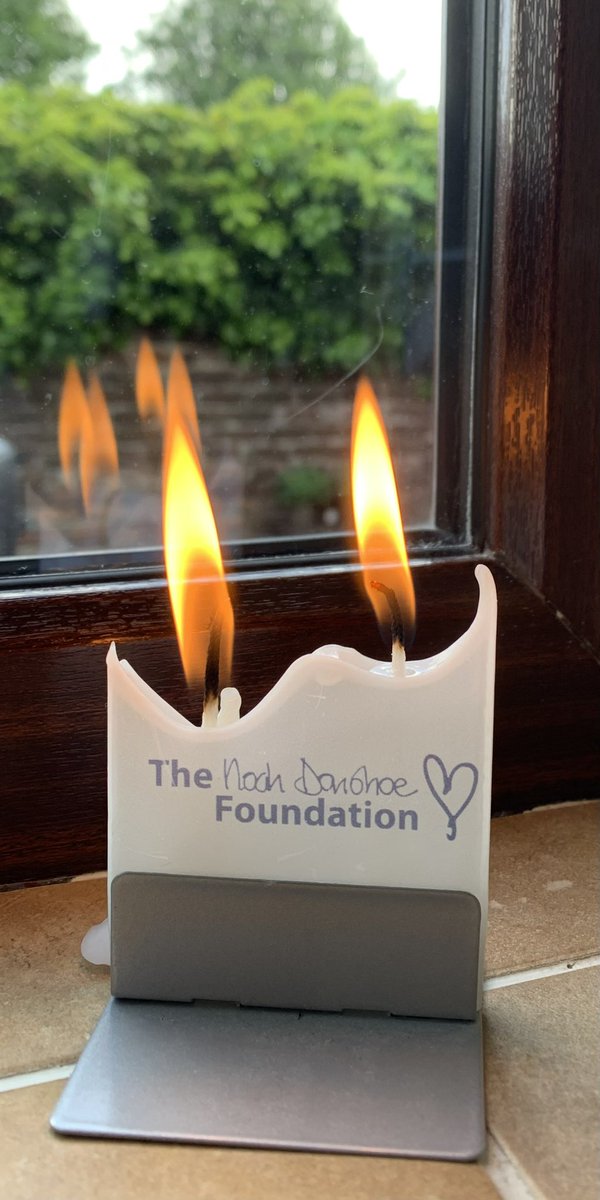 cmcs2468's tweet photo. #NoahsArmy⚡️
#Week299
#TruthForFiona
#JusticeForNoahDonohoe
#TheNoahDonohoeFoundation https://t.co/dxHtyykGXu