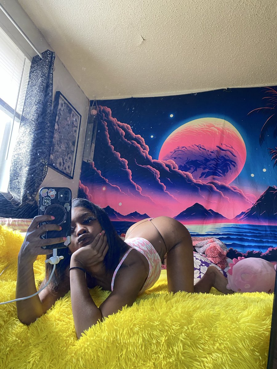 BTheQUEEN 👑🐆 tweet media