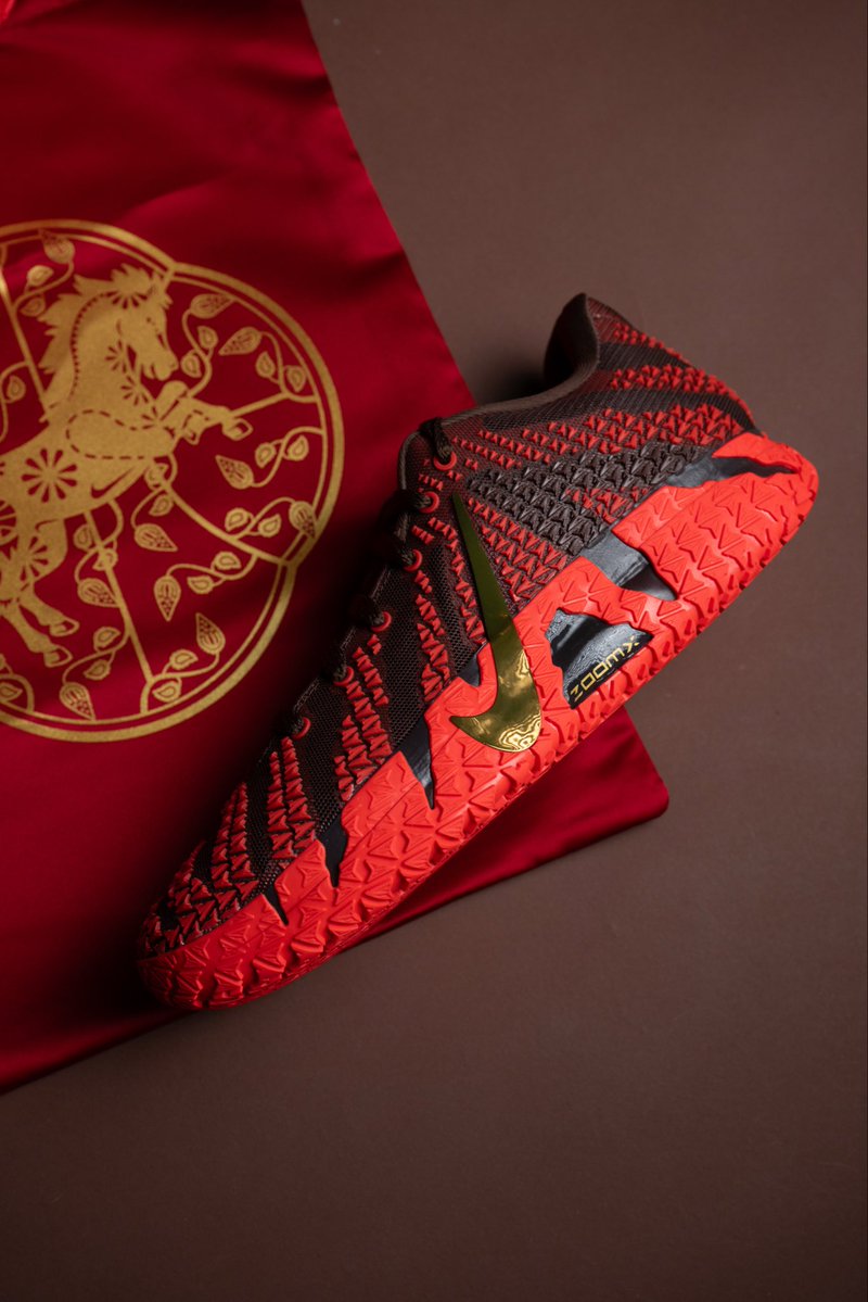 Sole Fly tweet media