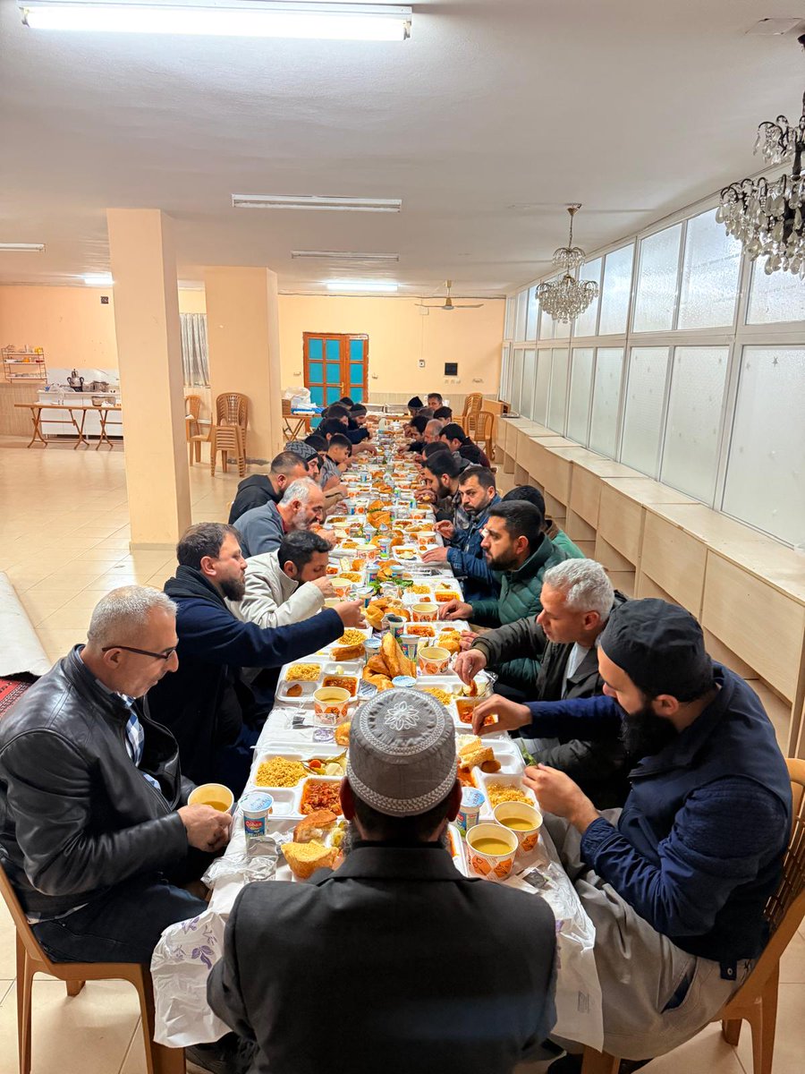 MERSNLFURKANGN1's tweet photo. İTİKAFTAYIZ 🌙

Mersin Furkan Gönüllüleri olarak Peygamberimizin itikaf sünnetini ihya etmeye devam ediyoruz...

Vakit itikafVakti
#RamazanRuhunuYaşat https://t.co/wqRVtO7i6T