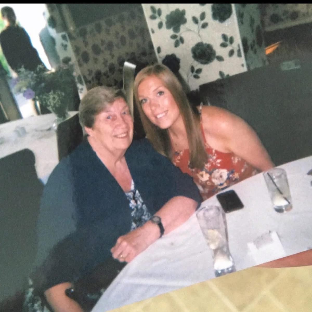 Amy Coleman tweet media