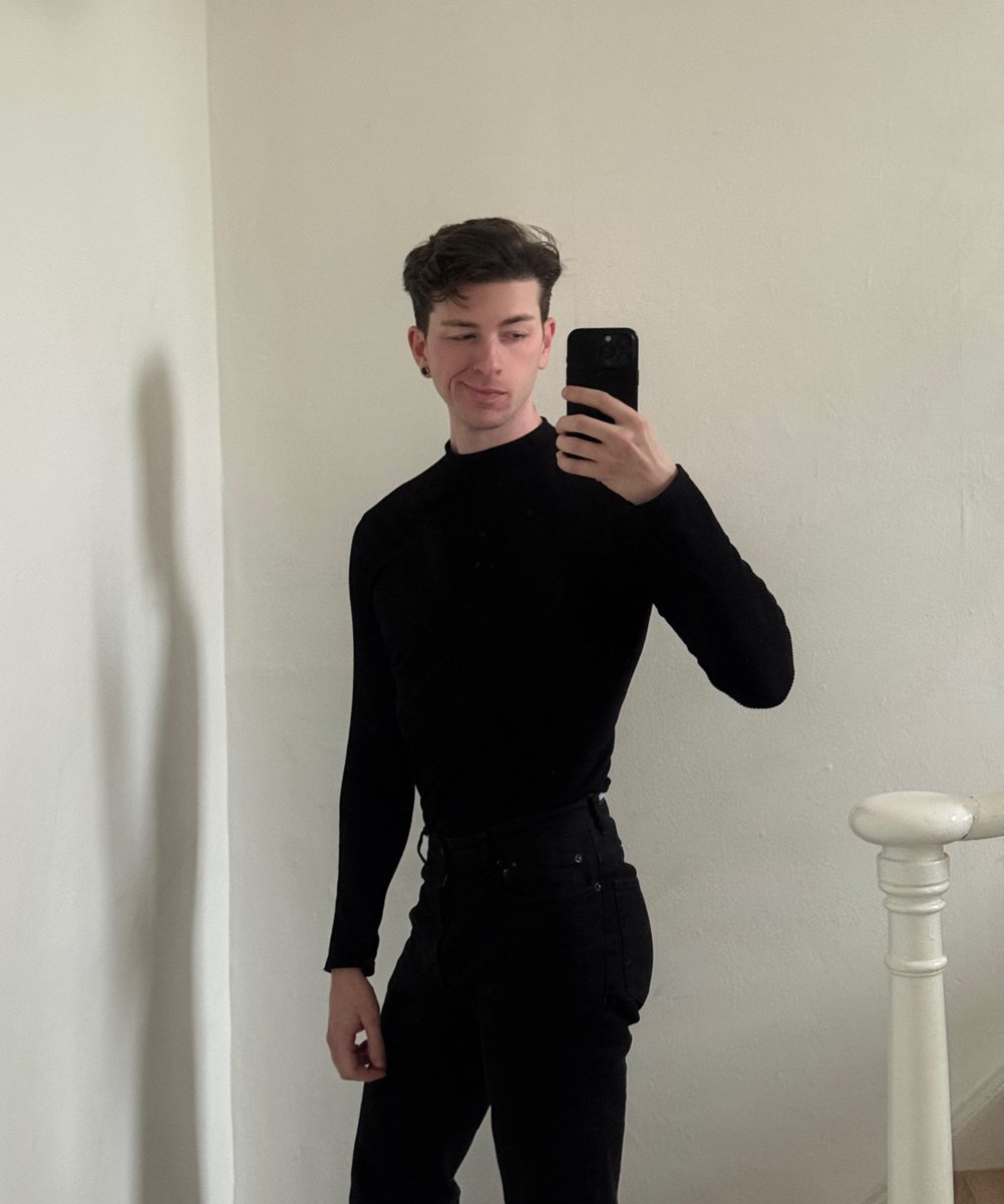 gallucks tweet media