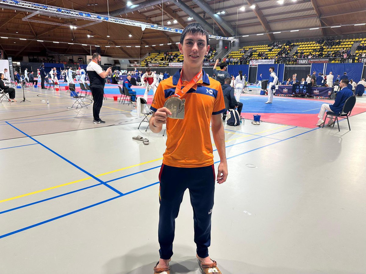 Proyecto FER tweet media