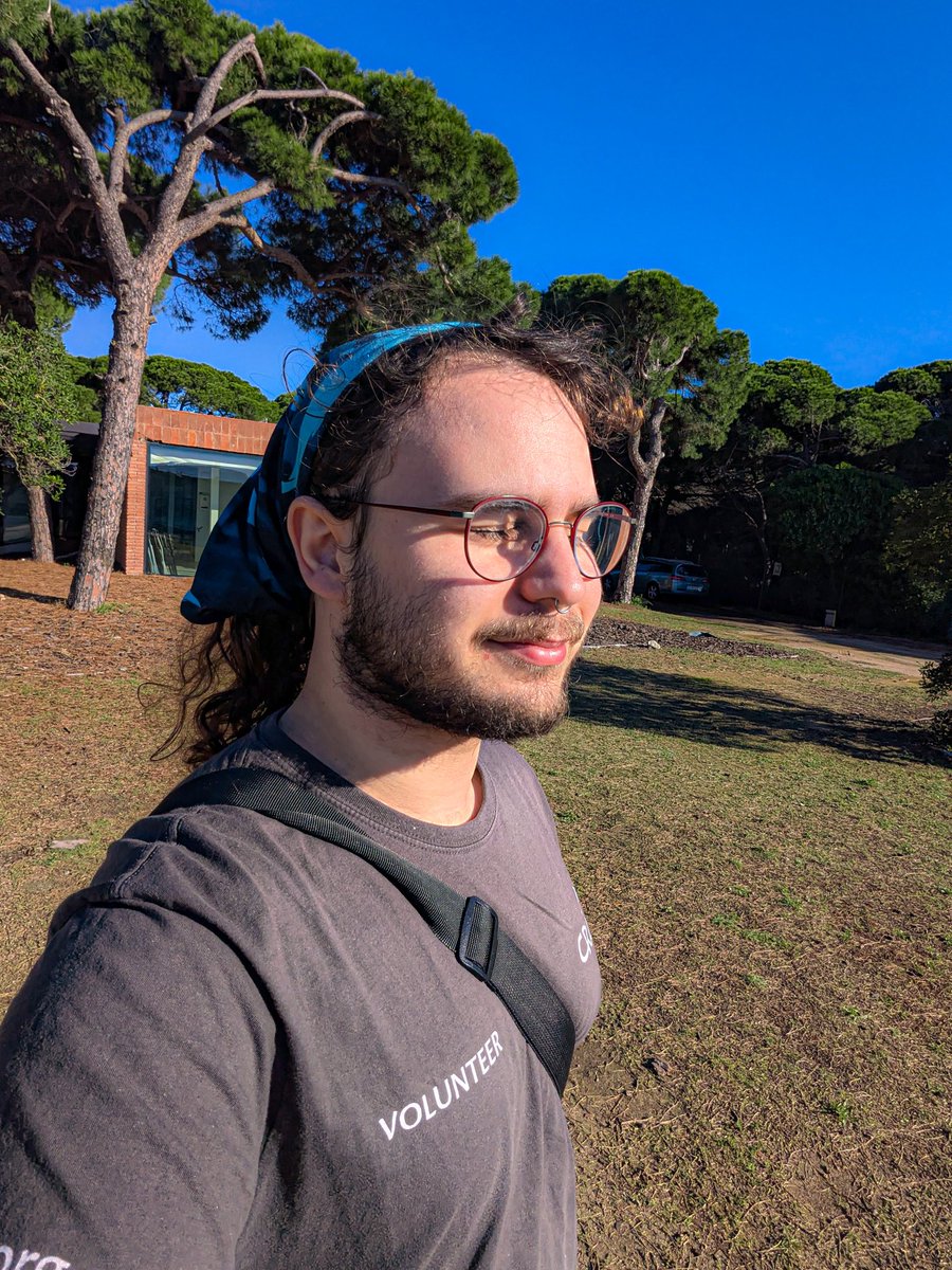 Profesor Mysterio🌷 tweet media