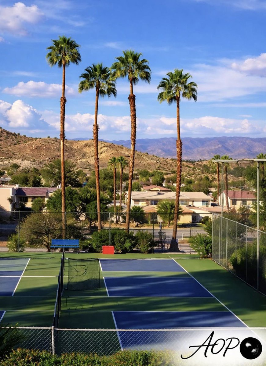 Coachella Valley tweet media