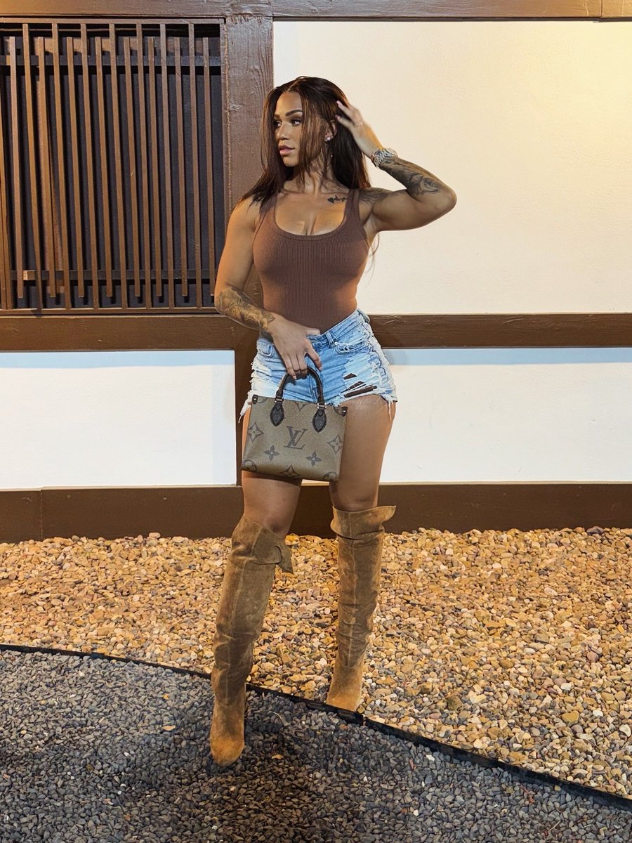 Jennifer Slay💚 tweet media