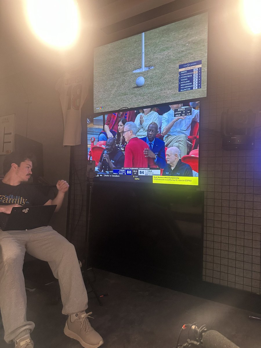 Rico Bo$co tweet media