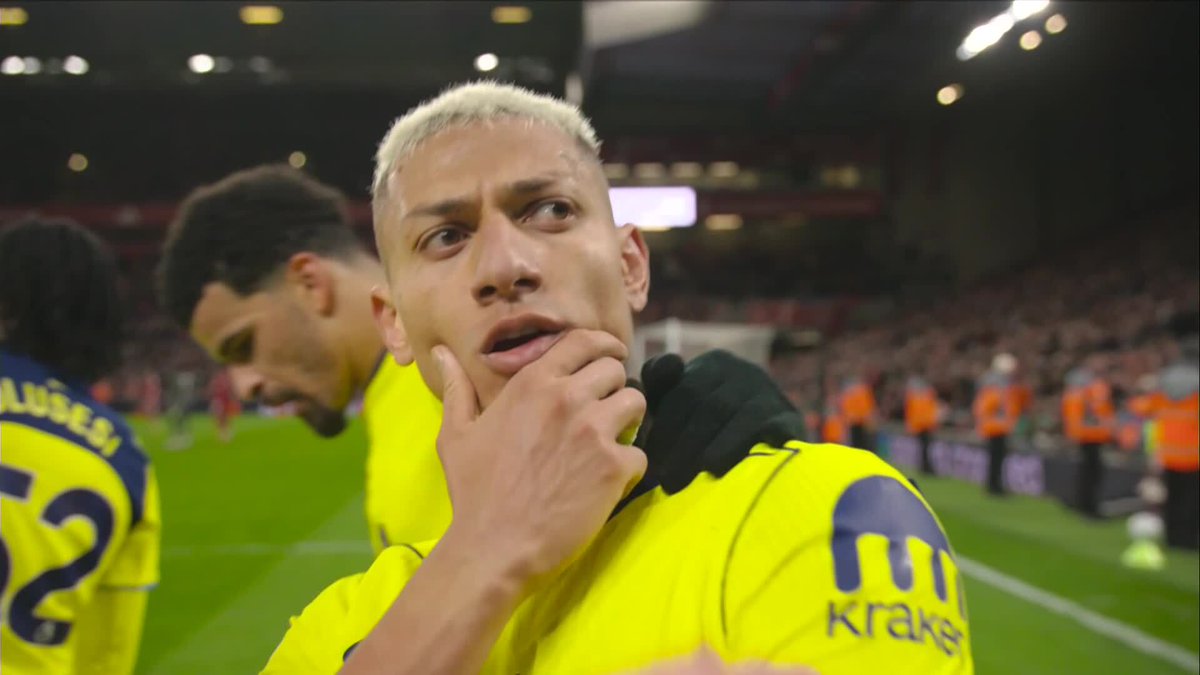 Men in Blazers tweet media