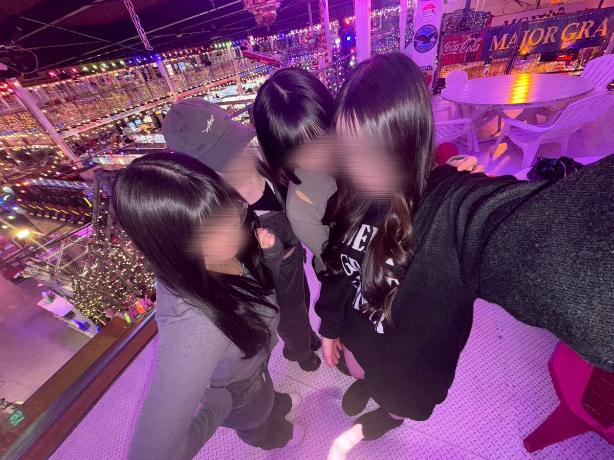 きむ tweet media