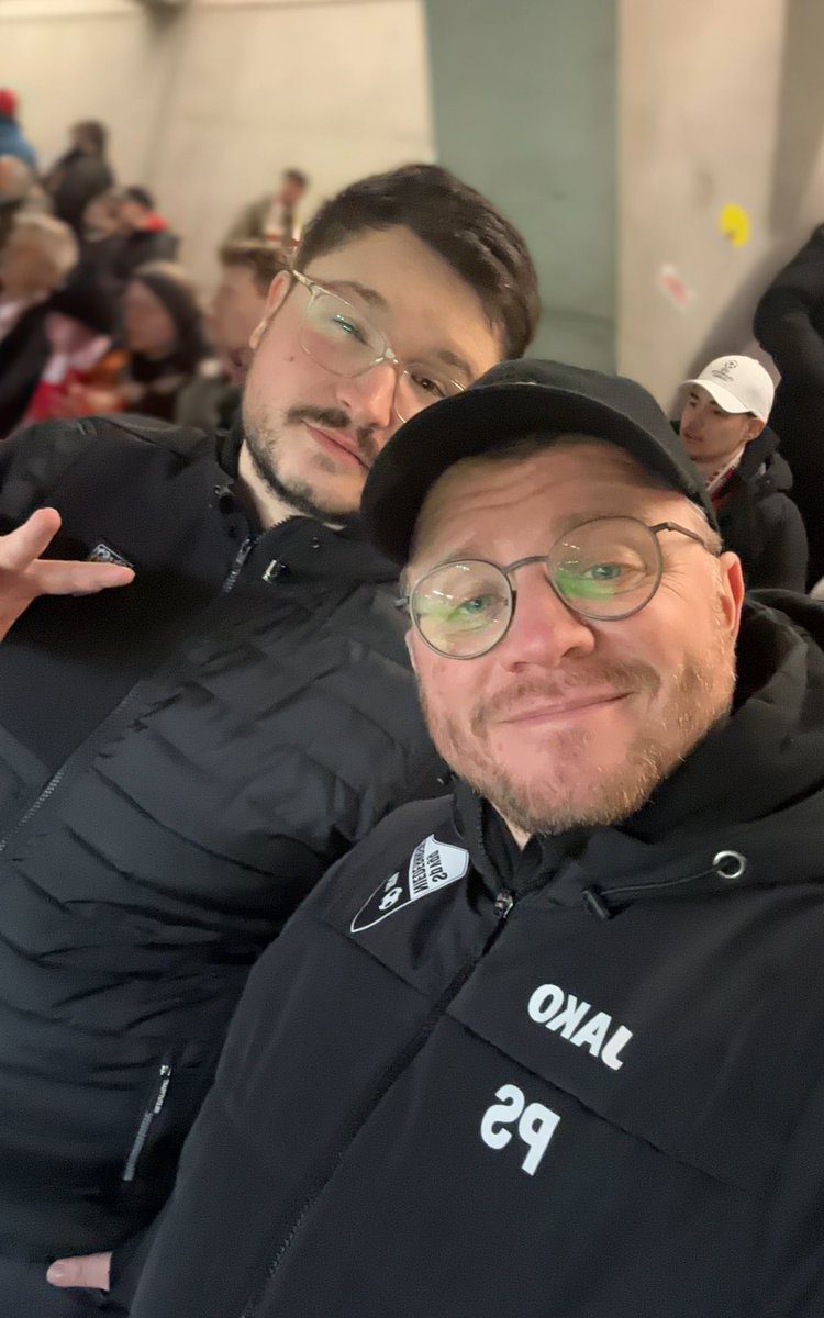 Pöbelpolidis tweet media