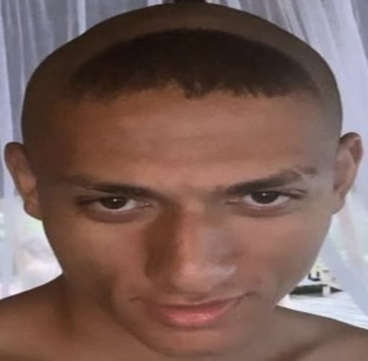 jojo (@runcarlinrun) on Twitter photo 