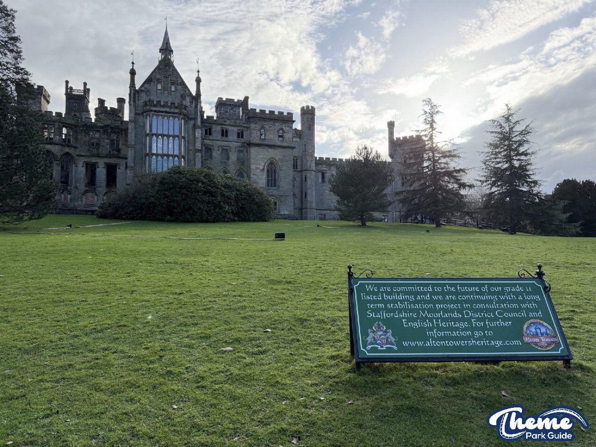 Theme Park Guide tweet media