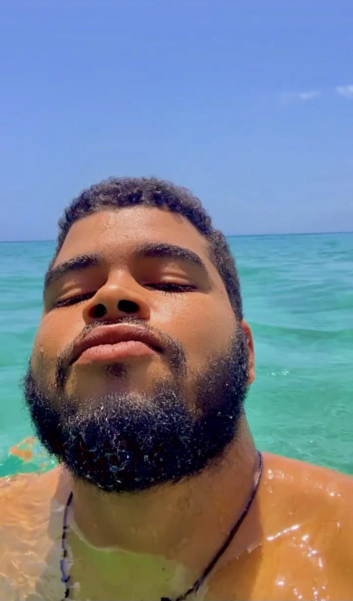 BONCHES10's tweet photo. #hairy #gay https://t.co/pmxkwIRArH
