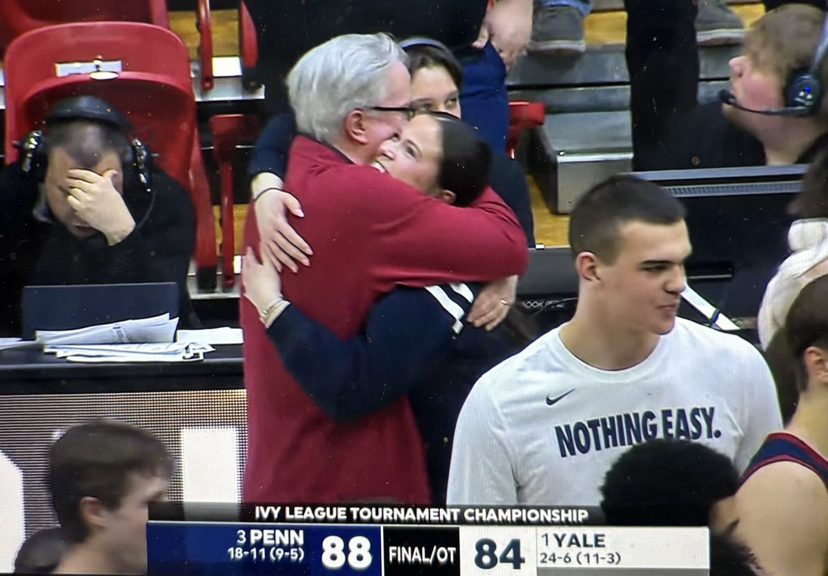 In D-I men’s CBB history…

ONLY five (5) coaches have led 5+ programs to the NCAA Tournament:

• Rick Pitino (has led 6 prog)
• Steve Alford
• Lon Kruger
• Tubby Smith

…and now:

• Fran McCaffery

The Quakers go dancing for the 1st time since 2018.

Magical.