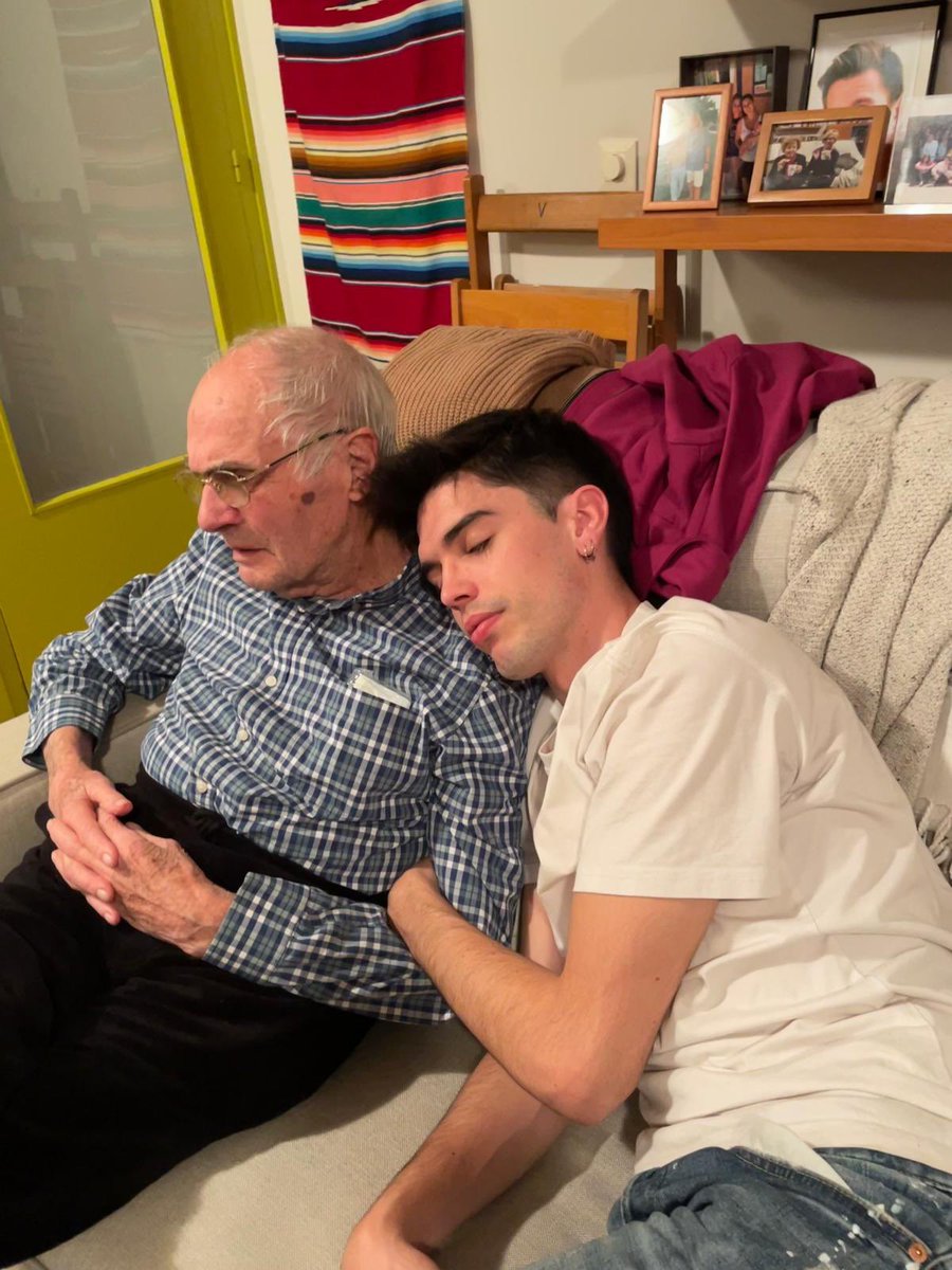 Albert Blaya Sensat tweet media