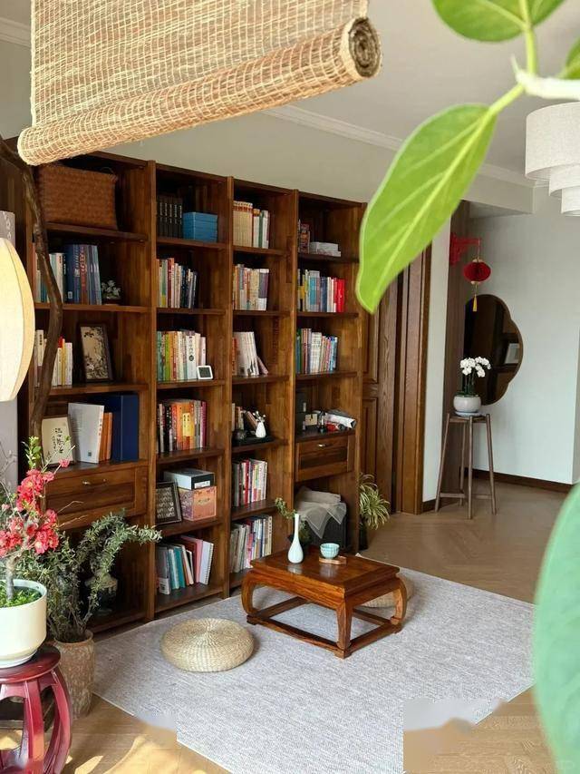 Catherine tweet media