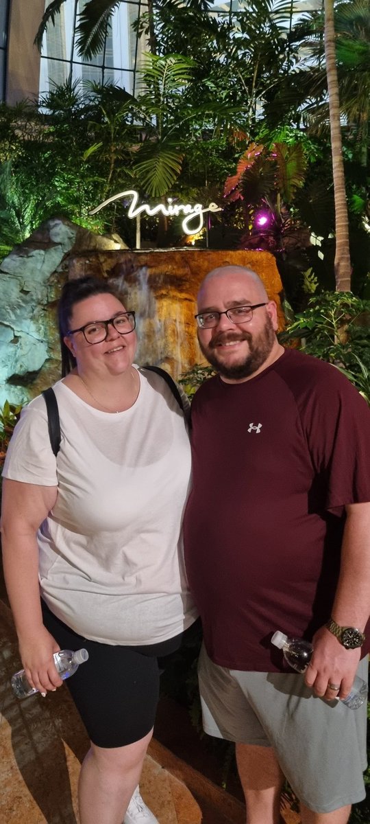 askaife88's tweet photo. @ChampChaz02 We loved it here, and that smell was amazing!! https://t.co/Rf5aTvJAvN