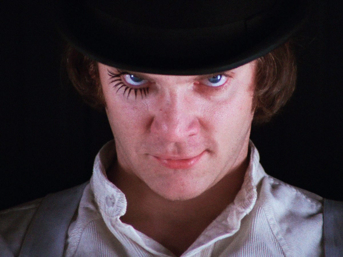 French Connection es un peliculón, pero es que si compites contra La Naranja Mecánica, está claro para quien hubiera tenido que ser la victoria.

No hay película como la que hizo Kubrick... Era suyo.