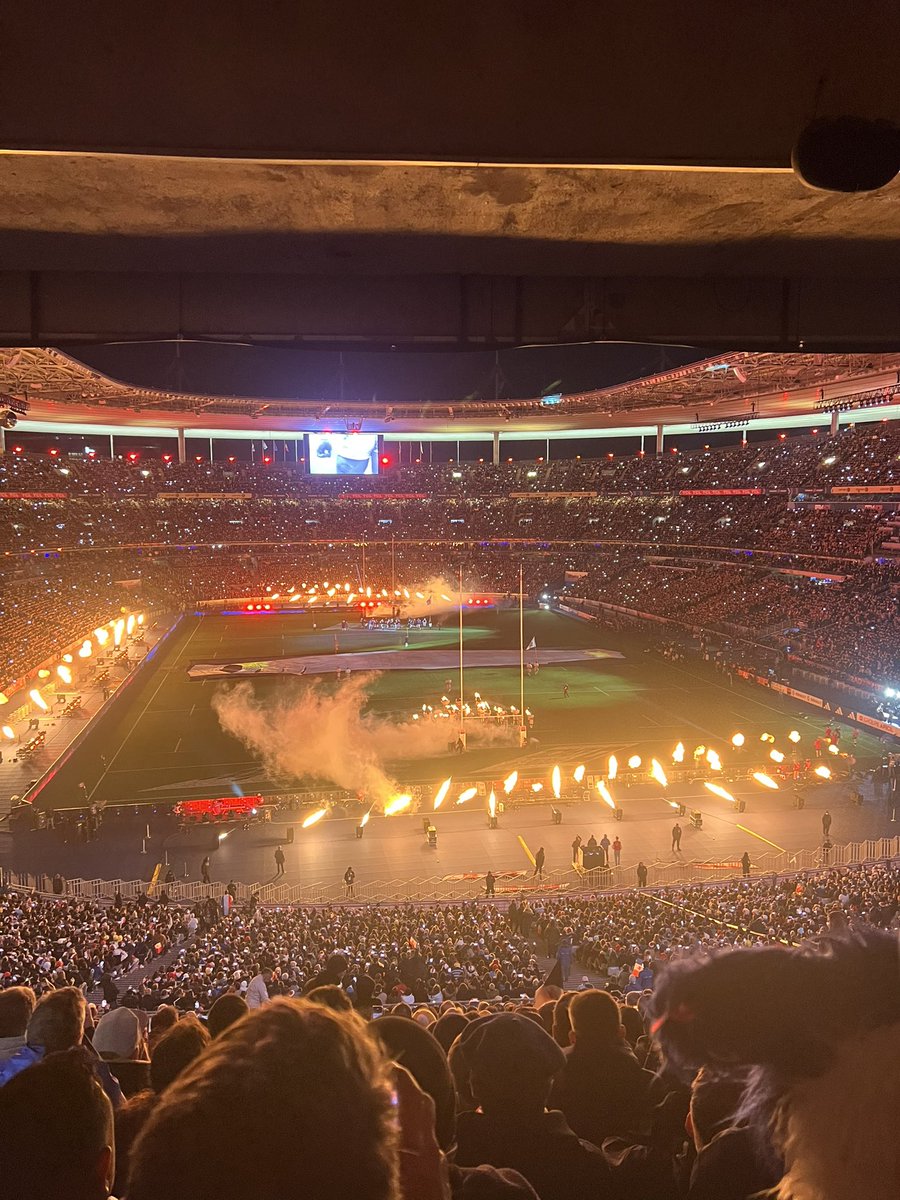 Vicky 🌸 tweet media