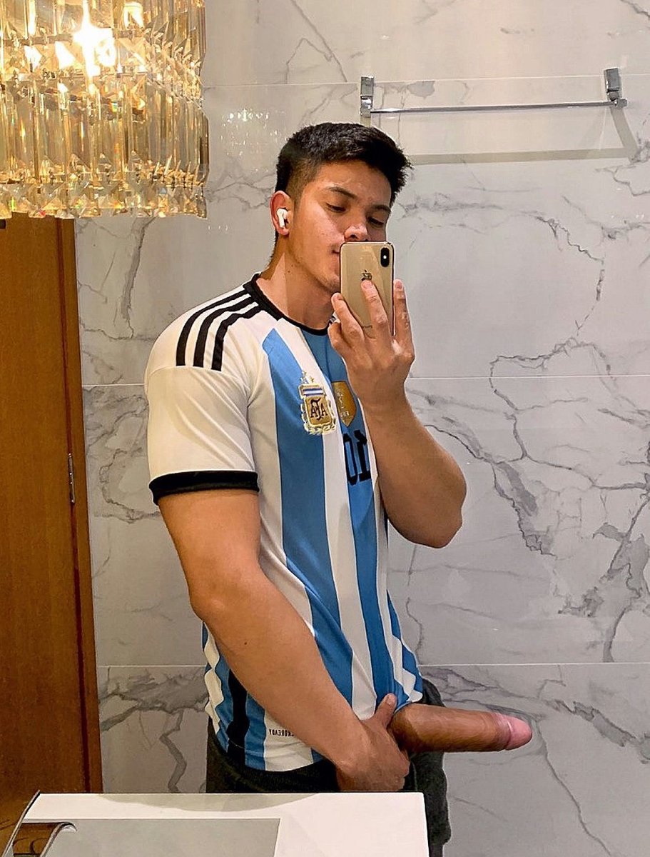 Why does Argentinian football have a lot of fans around the world?