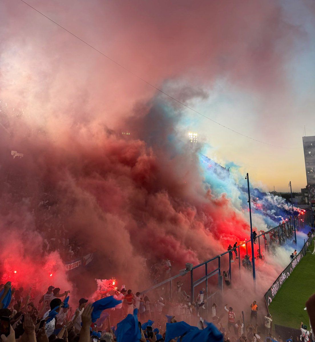 HINCHADA HAY UNA SOLA