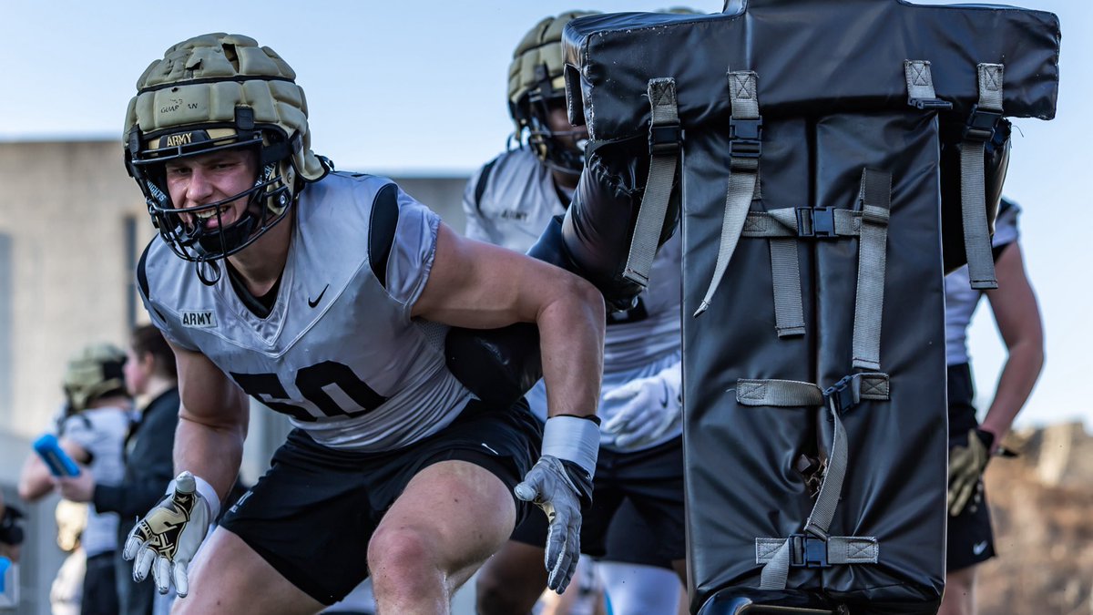 Army Football tweet media