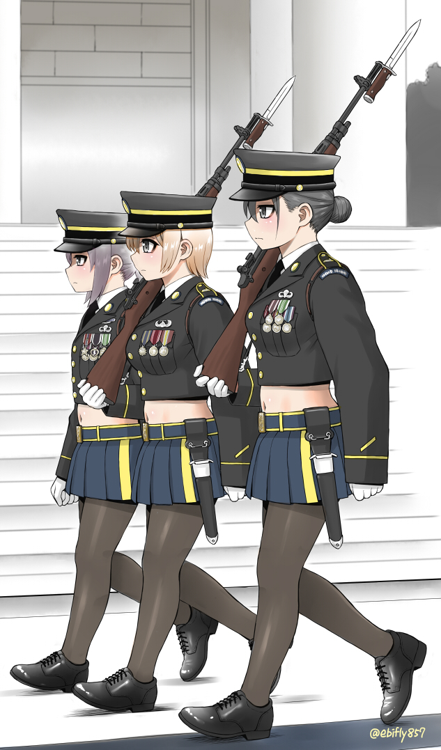 せい…ふく
#このタグを見た人は制服美少女を貼って