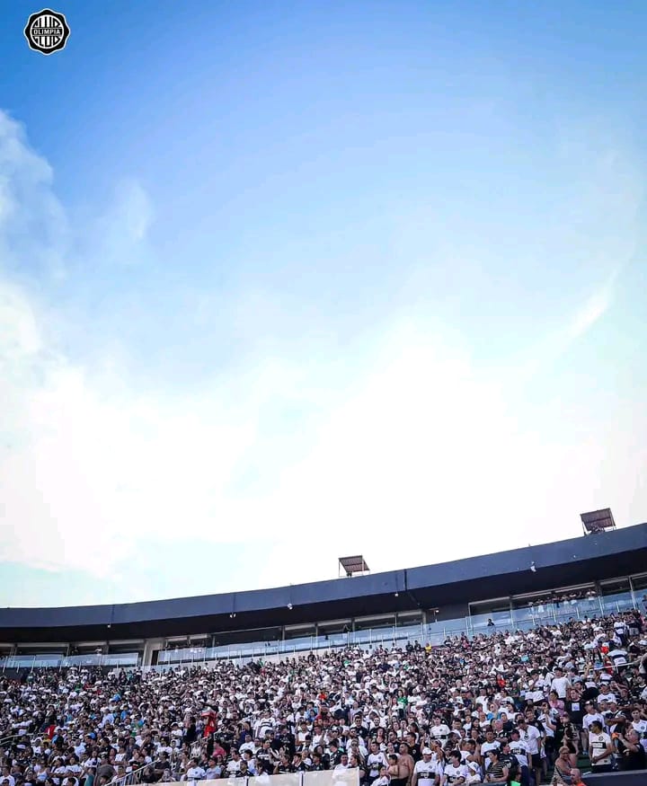 LAS PREFERENCIAS B AGOTADAS✅ para el partidazo del martes vs luqueño🐷👻
DE LOCAL A COPAR EL DEFENSORES CARAJO🔥🏟️🤍🖤🤍