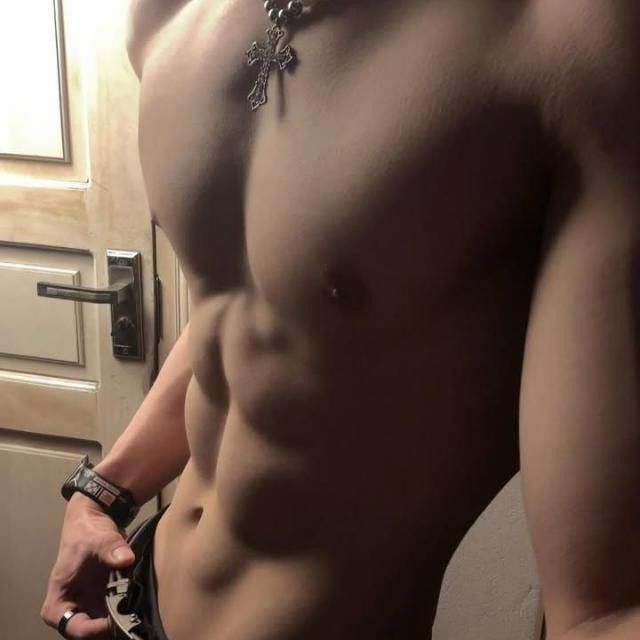 ๐ฅ๐ง๐๐ฃ๐๐ ๐ค๐ ๐ก๐ช๐จ๐ฉ tweet media