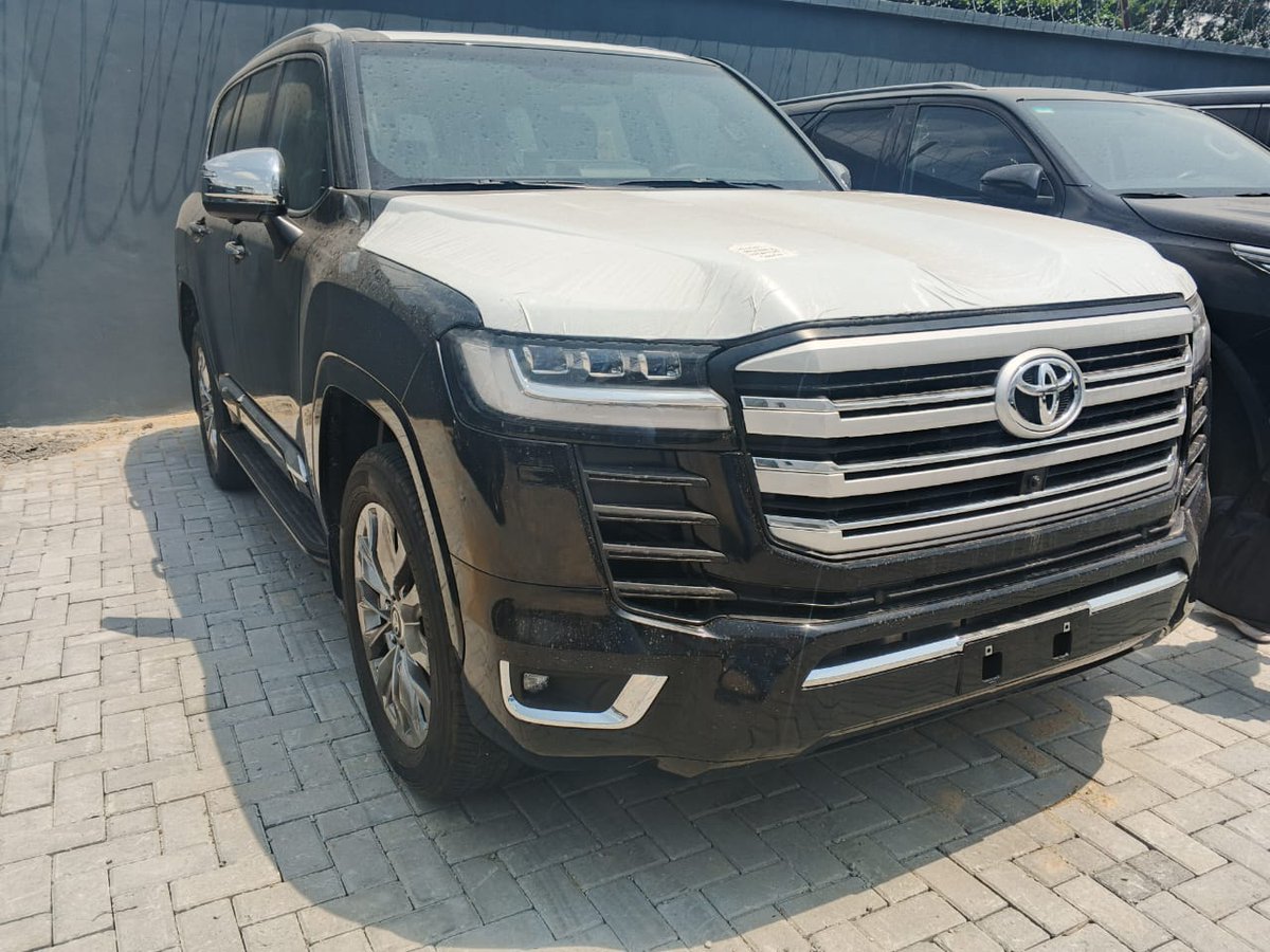 calebautos's tweet image. 2025
Toyota Landcruiser GXR 
BrandNew available in units 
#175M
Lagos
📞 08169802279 WhatsApp or Dm 

Kindly repost for customers 🙏 
#Abujacommunity #Lagos TedCruz IjebuOde Just5