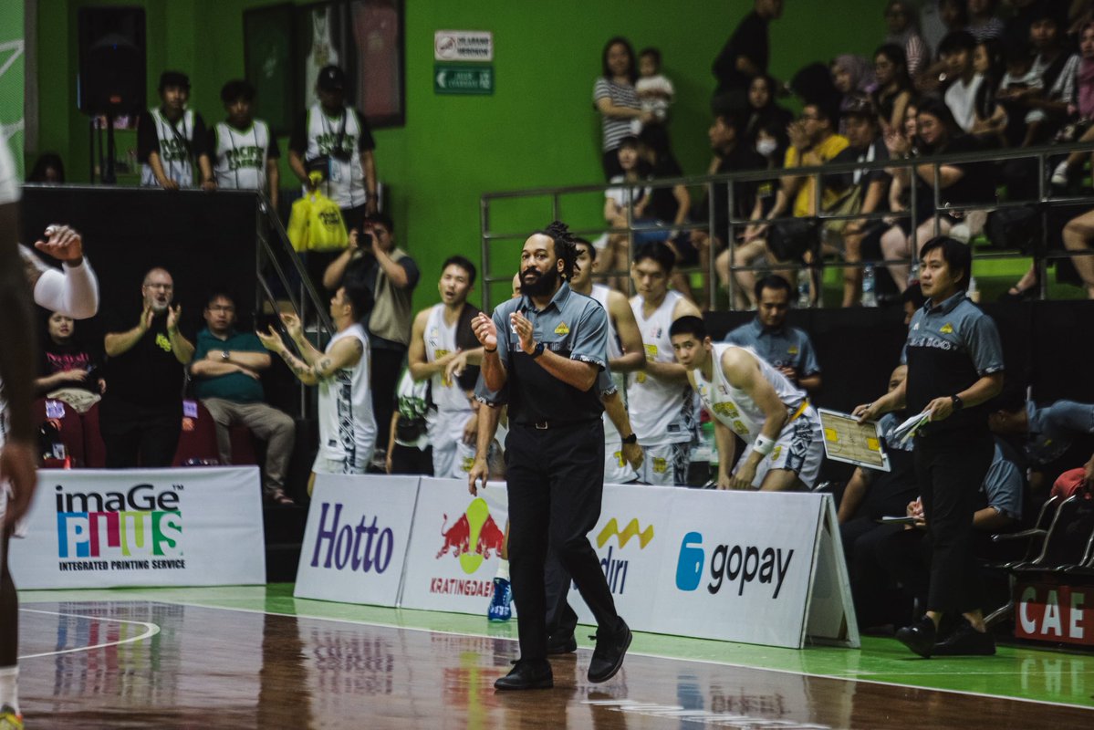 THS - Team Spaz tweet media