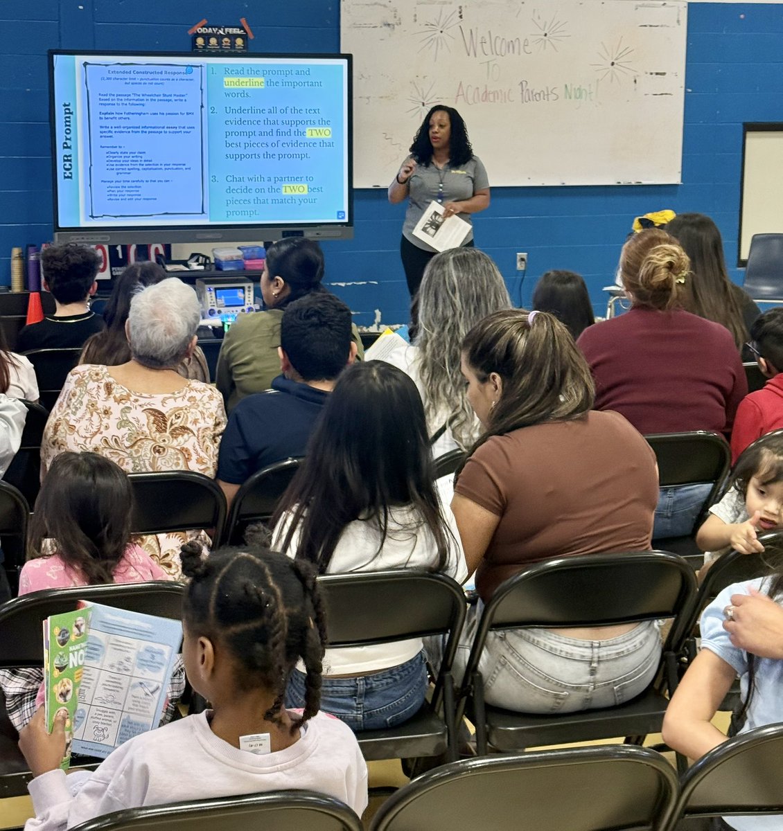 LES Fine Arts tweet media