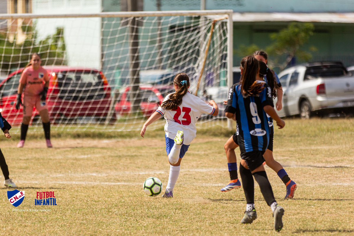 CNdeFinfantiles's tweet image. 🔚 𝗙𝗜𝗡𝗔𝗟 𝗗𝗘𝗟 𝗣𝗔𝗥𝗧𝗜𝗗𝗢 𝗖𝗔𝗧𝗘𝗚𝗢𝗥𝗜́𝗔 #𝗦𝘂𝗯𝟭𝟭:

#Nacional 2️⃣ - Liverpool 7️⃣

⚽️ Martina Padilla 
⚽️ Sara González

#CanteraInagotable | #ElClubGigante 🔵⚪️🔴