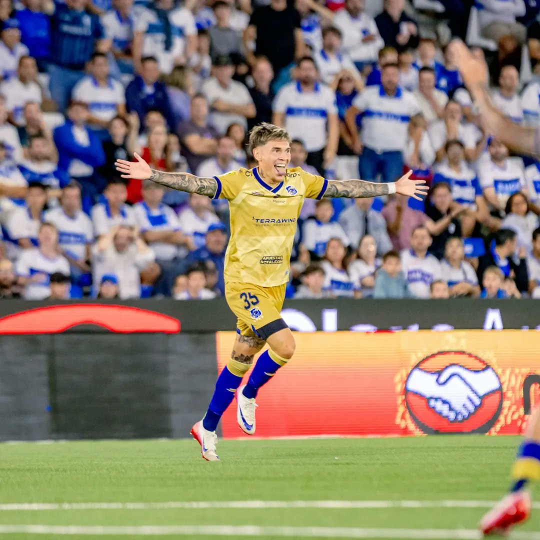 Everton in Chile 🇺🇦 tweet media