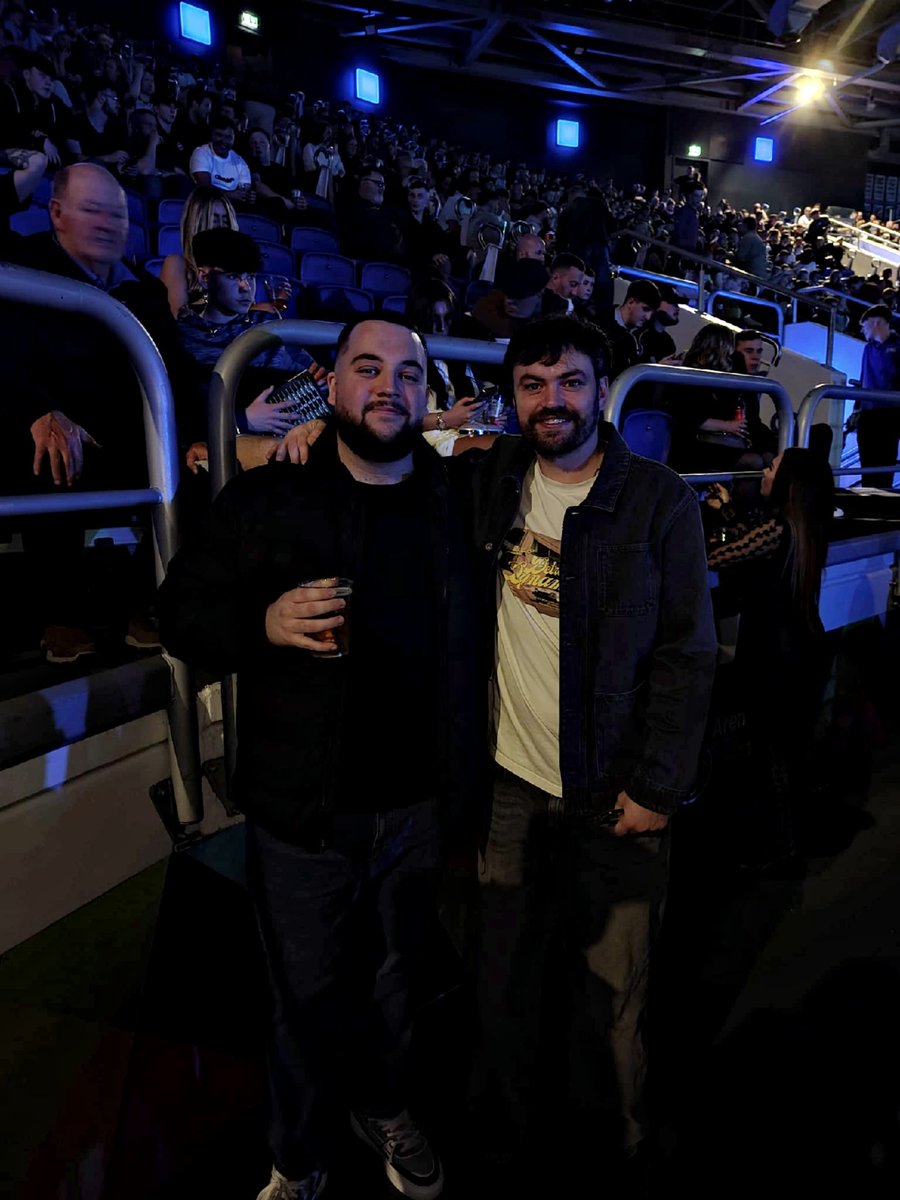 Cullen_leighton's tweet photo. Cheers for the picture @Tyronemck absolute gent🙏🇮🇪 https://t.co/nyLAHEofUY