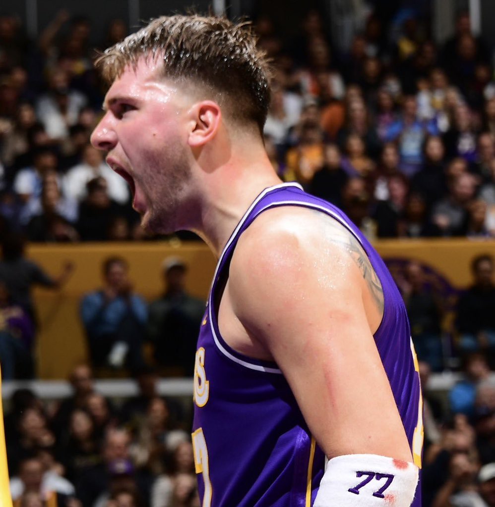 LakersMuse tweet media