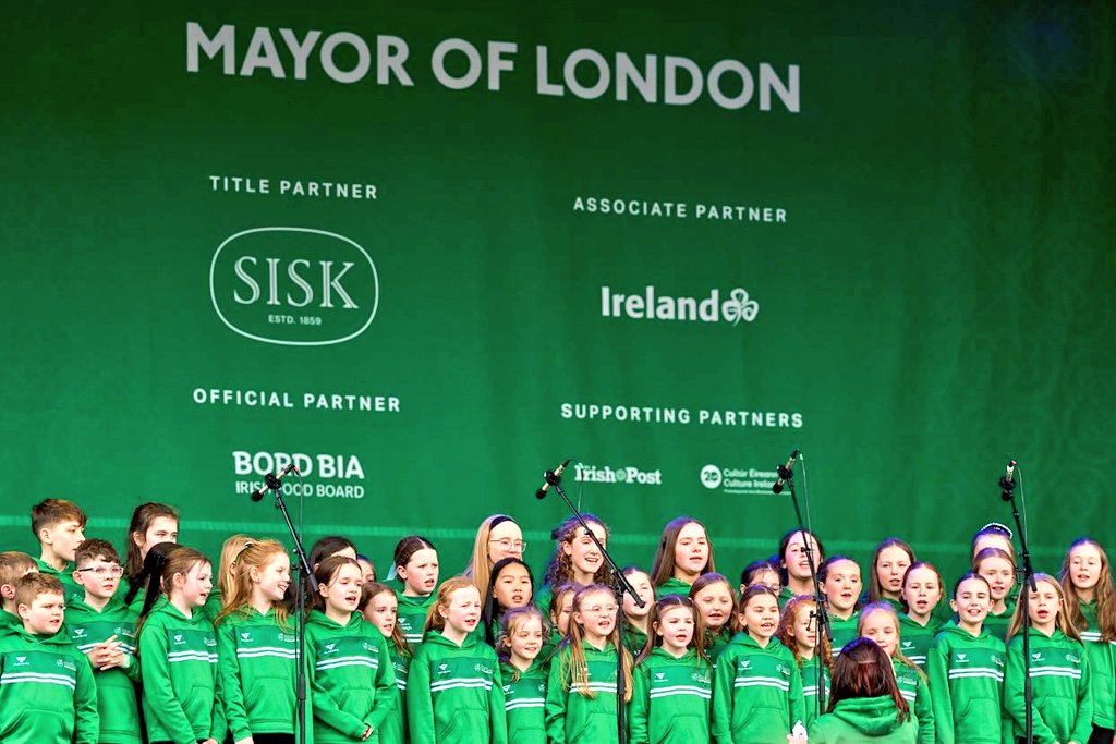 Sadiq Khan tweet media