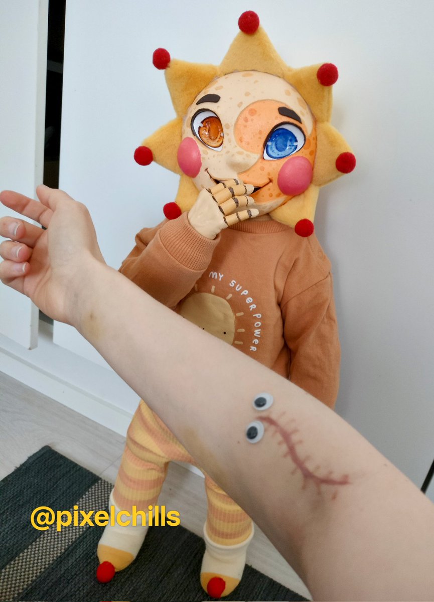 PixelChills tweet media