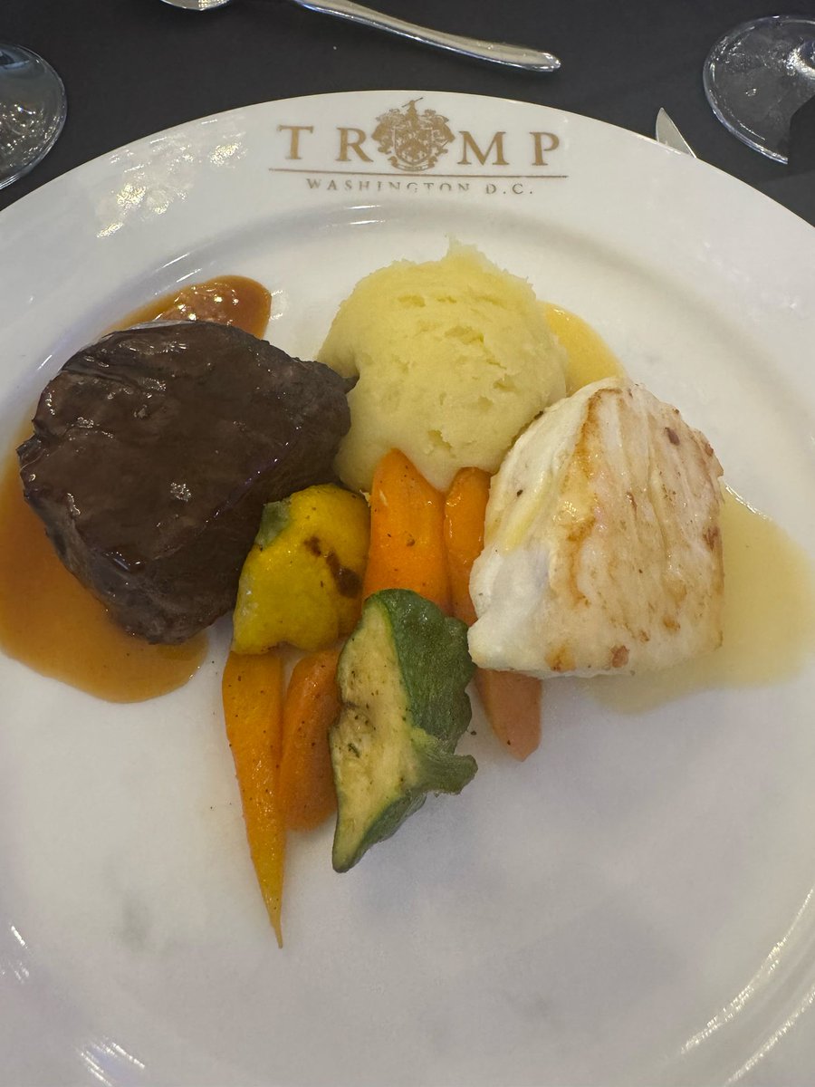 peepeepoopoo tweet media