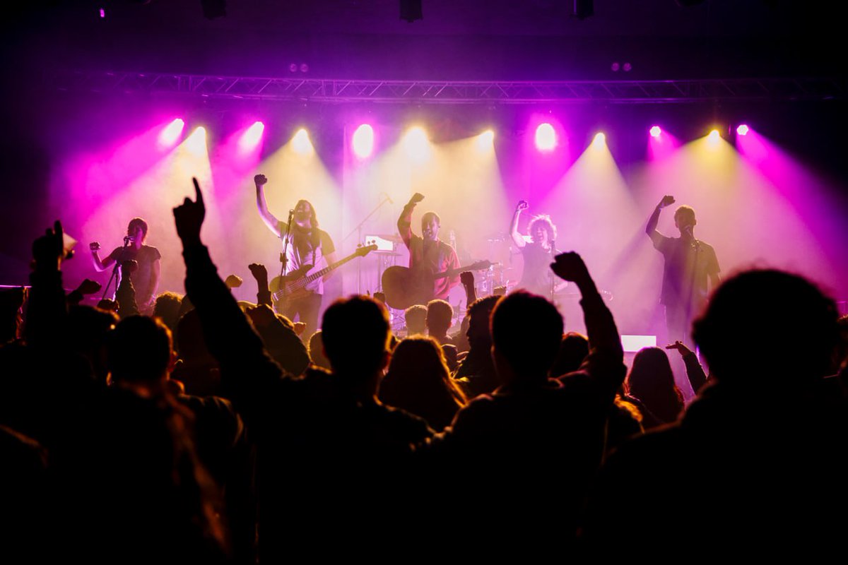 Ebri Knight tweet media