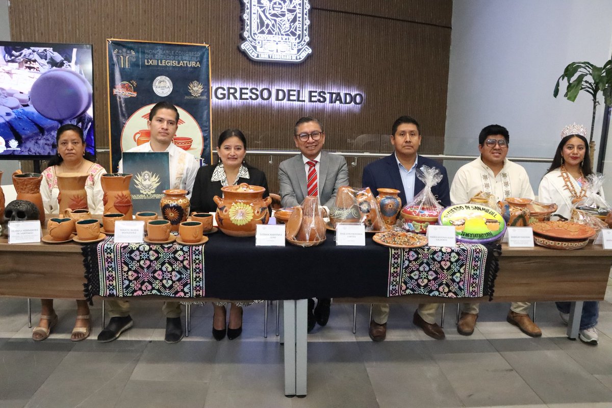 📄 Promueven en el #Congreso del Estado la Feria Artesanal de San Miguel #Tenextatiloyan 👇
contrastesdepuebla.mx/promueven-en-e…