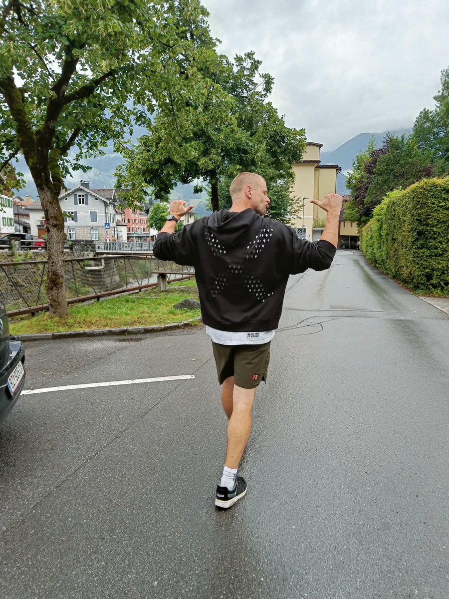 𝙳𝚎𝚊𝚍𝚕𝚒𝚗𝚎 tweet media