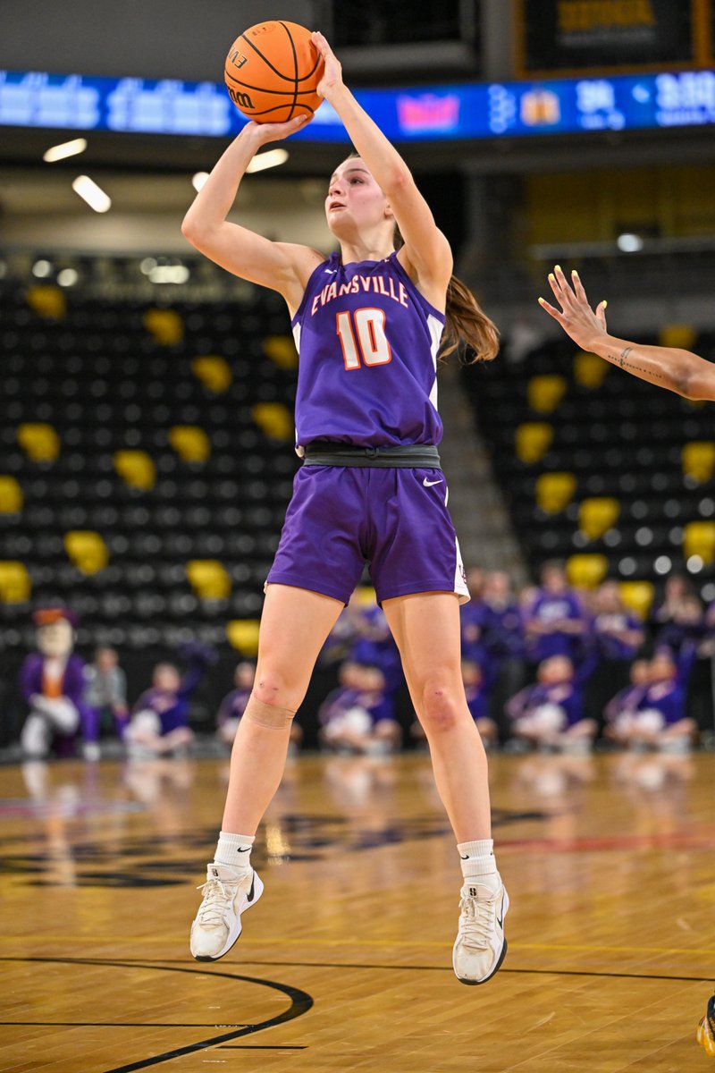 UEAthletics_WBB's tweet image. 20 minutes to go

🏀 #ForTheAces x #PlayToWin