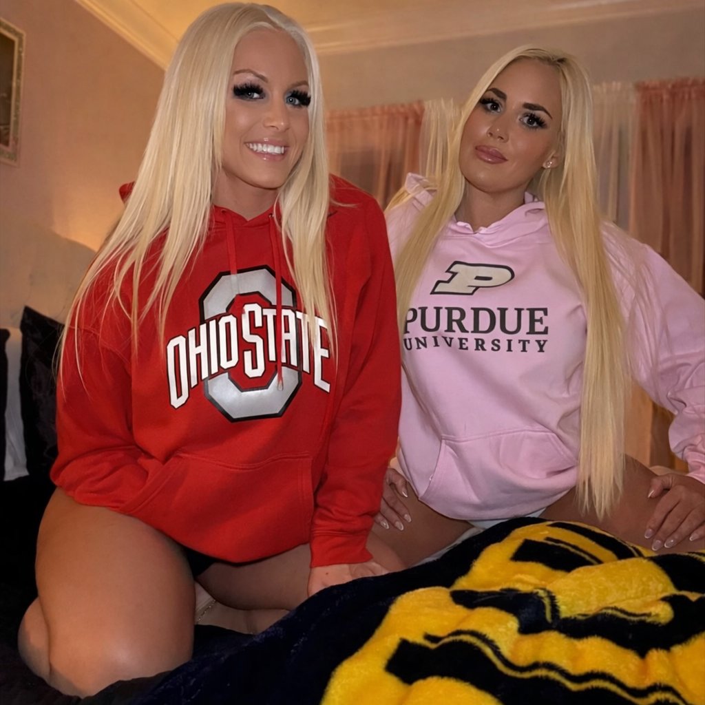 Frostbite1776's tweet photo. @StacyTylerMBR @Camiparkerxo @RealBunnyRanch @DigitalxEra @NVProfiles @NVDirectory Who you repping #ohiostate O-H https://t.co/aMZO6WiTej