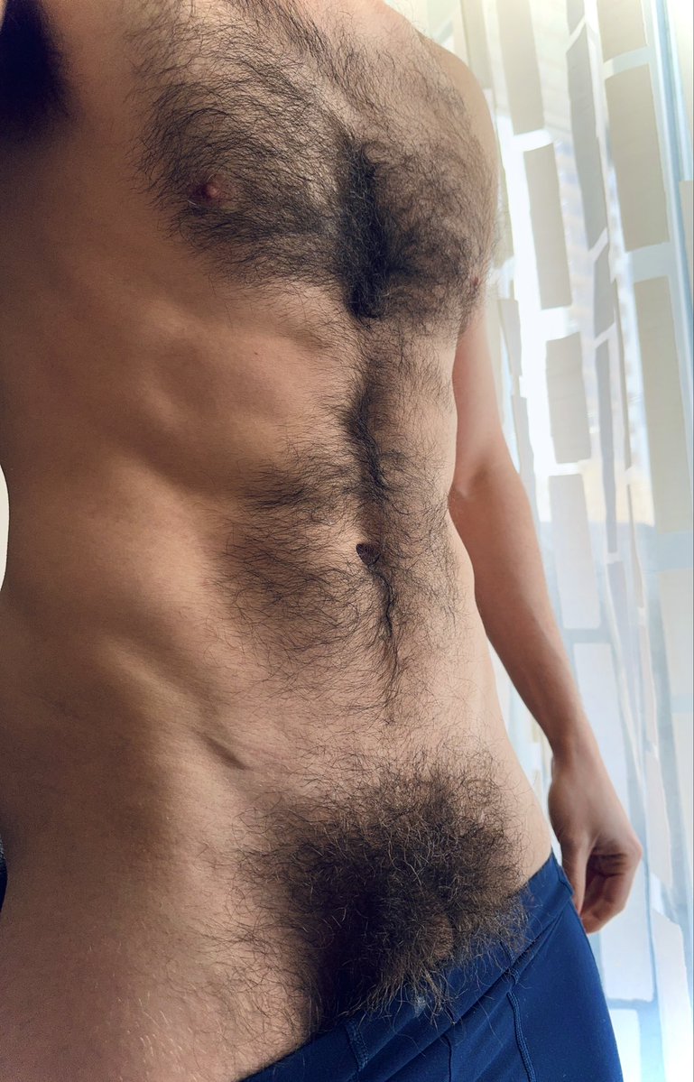 MostlyVery tweet media