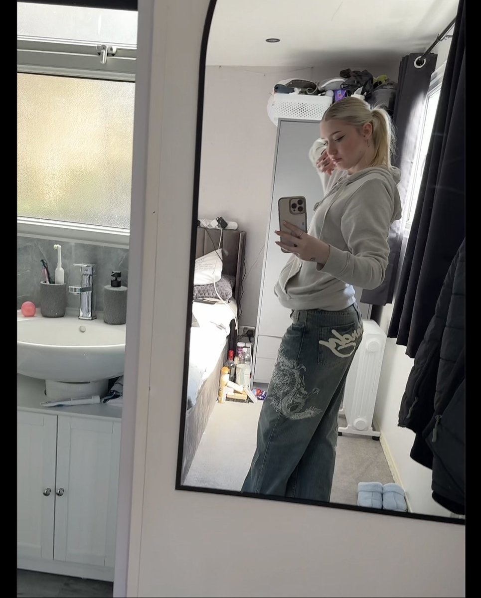 Soph🦋 tweet media