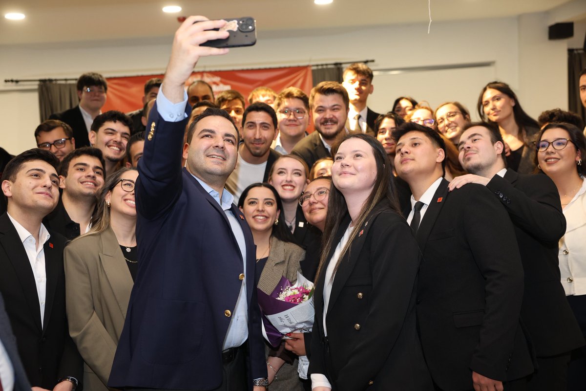 Cem Aydın tweet media