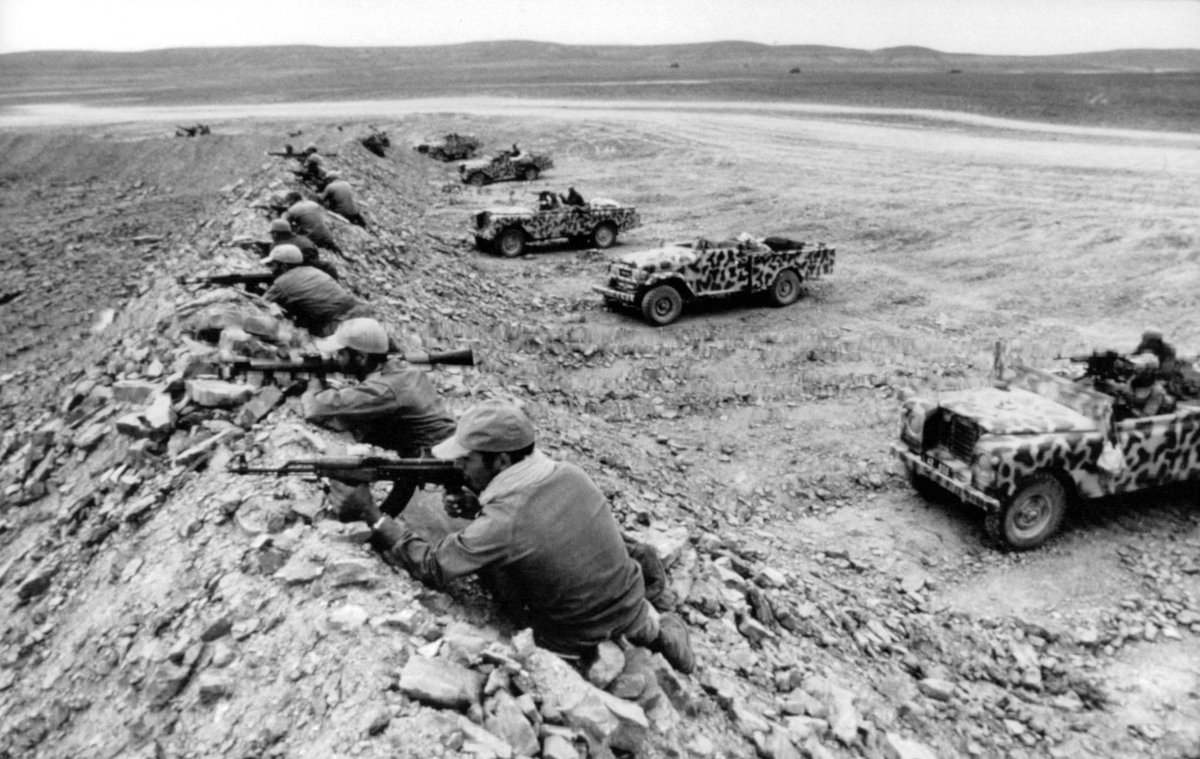 KOMARMIES's tweet image. #Backtothepast Royal Moroccan Armed Forces 🇲🇦 Motorized Units

War in the Moroccan #Sahara, for the preservation of the Kingdom's territorial integrity. 

A heartfelt tribute to the veterans and martyrs of the Moroccan armed forces, as well as other #military and #security