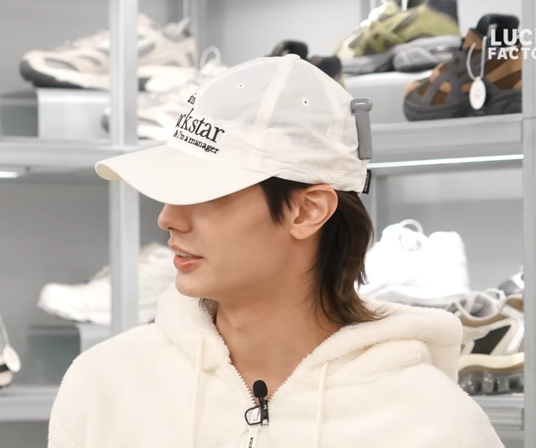 ashes2zero_'s tweet photo. 옫쮸 https://t.co/TK9YjbNpRj