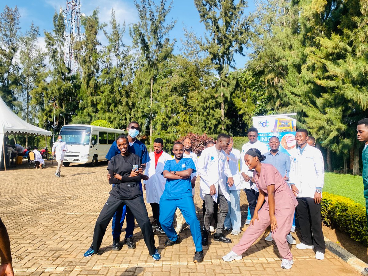 Full of vibes after screening the community! see the smiles ! Born to serve and lead with dignity. The future health care providers Rwandan community deserves! 
Thank you <a href="/rdsarwanda/">RDSA</a>